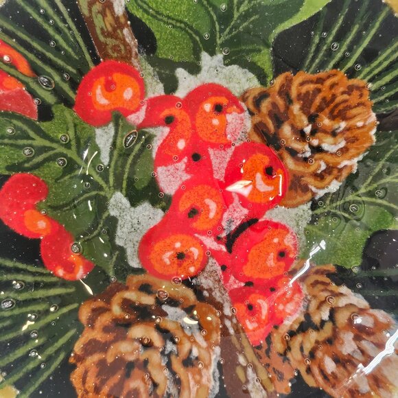Peggy Karr Pine Cones & Holly Fused Art Glass Holiday Bowl With Signed Sticker - Picture 2 of 12
